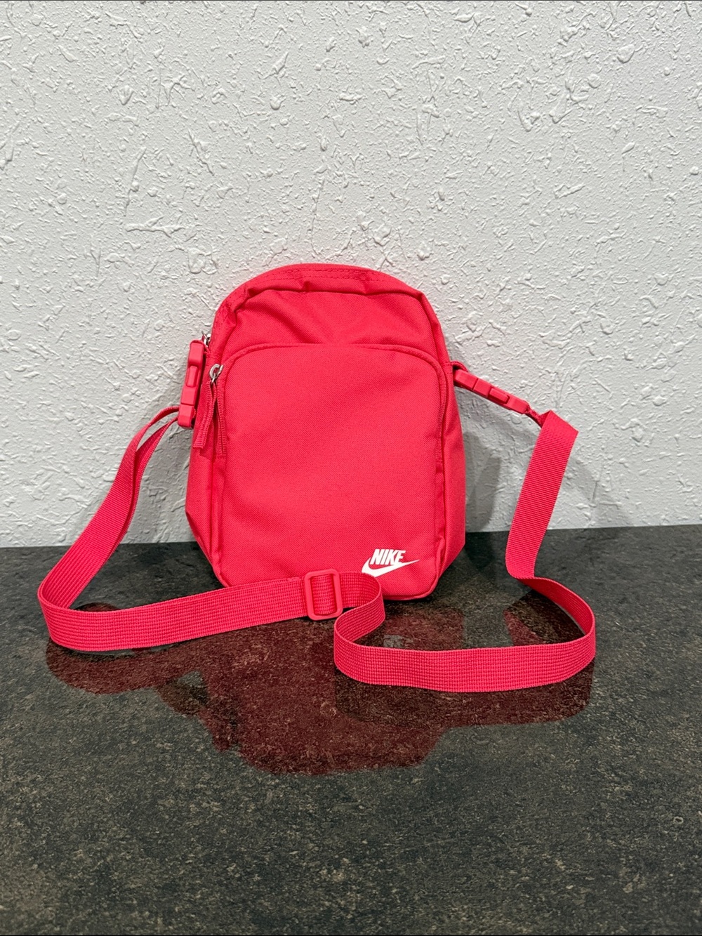 Nike Heritage Pink Crossbody Bag Adjustable